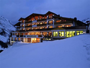 Отель Hotel Bellevue  Obergurgl